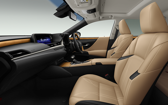 レクサスesの内装はどんな感じ 高級感あふれる内装を紹介 車趣味 個性的な車に乗りたい人がたどり着くサイト